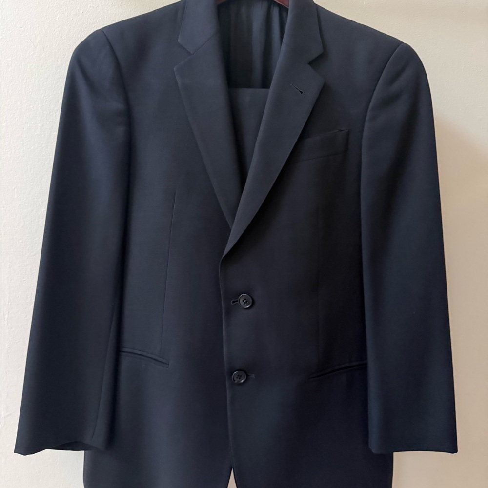 Armani Collezioni Classic Black Two-Button Suit Jacket